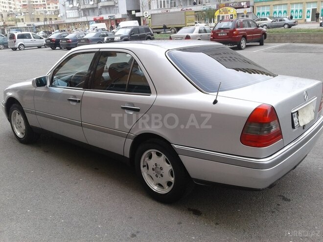 Mercedes C 180 1995, 290,000 km - 1.8 l - Bakı