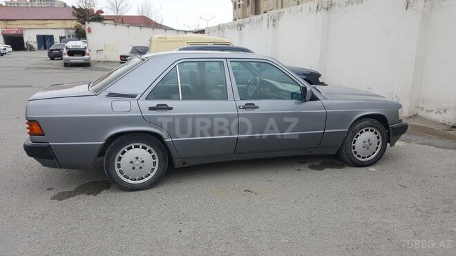 Mercedes 190 1990, 324,510 km - 2.0 л - Bakı