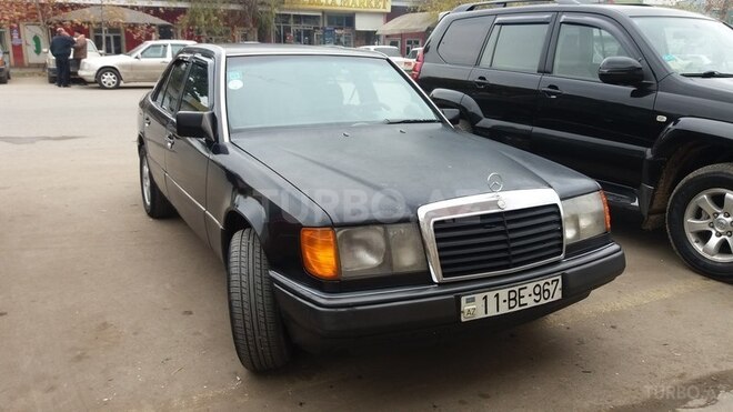 Mercedes E 200 1992, 785,000 km - 2.0 l - Bakı
