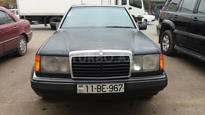 Mercedes E 200 1992, 785,000 km - 2.0 l - Bakı