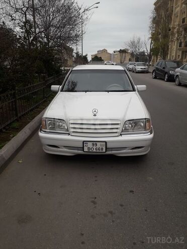 Mercedes C 230 1997, 165,200 km - 2.3 л - Bakı