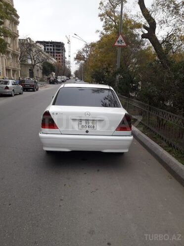 Mercedes C 230 1997, 165,200 km - 2.3 л - Bakı
