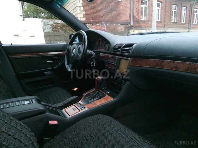 BMW 523 1998, 290,000 km - 2.5 l - Qəbələ