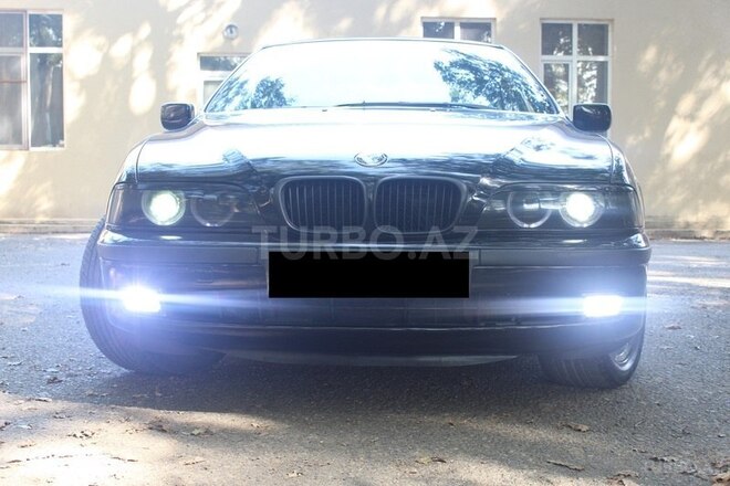 BMW 523 1998, 290,000 km - 2.5 l - Qəbələ