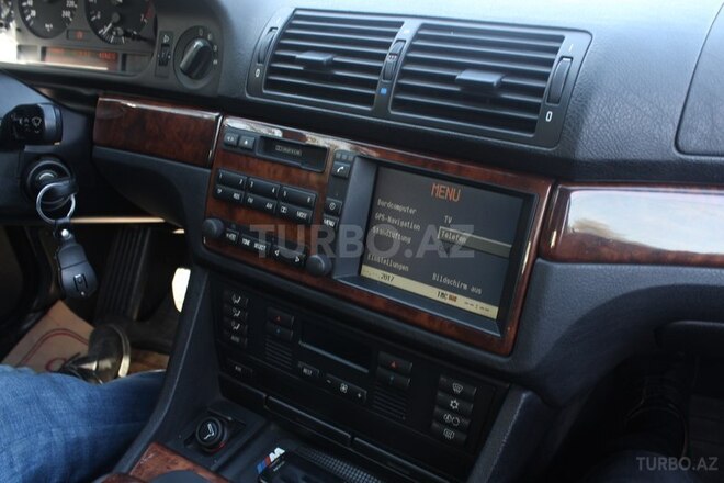 BMW 523 1998, 290,000 km - 2.5 l - Qəbələ