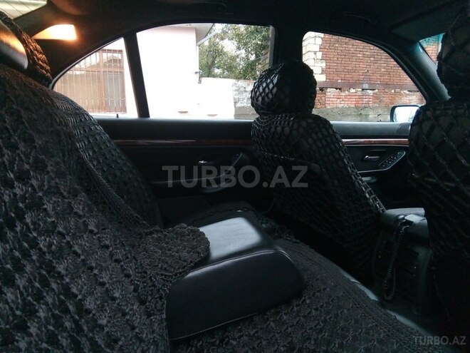 BMW 523 1998, 290,000 km - 2.5 l - Qəbələ