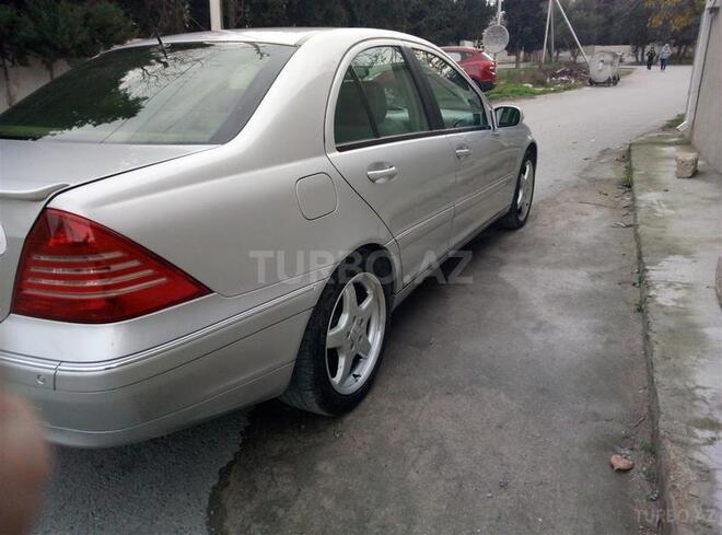 Mercedes C 320 2001, 295,000 km - 3.2 l - Bakı