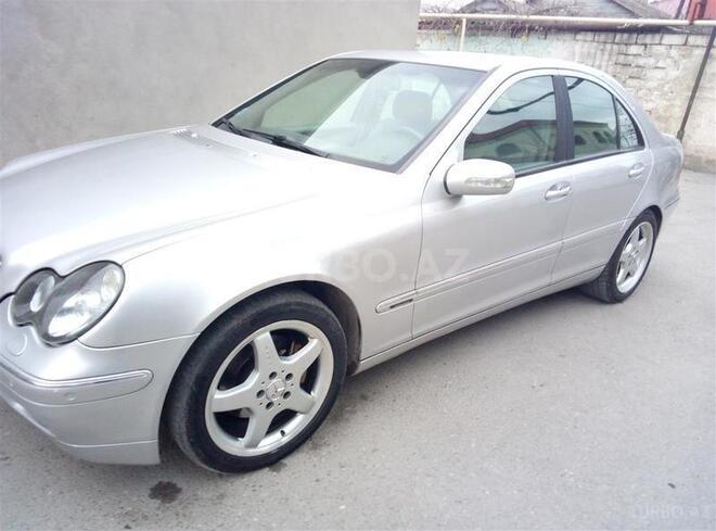 Mercedes C 320 2001, 295,000 km - 3.2 l - Bakı