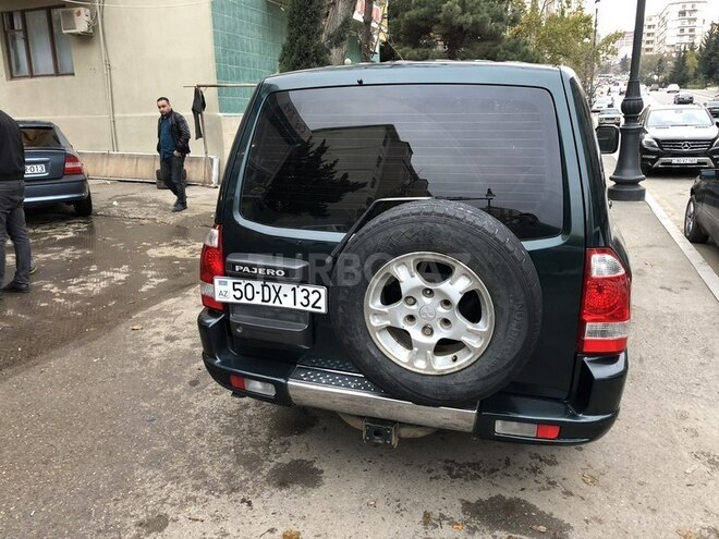 Mitsubishi Pajero 2000, 240,000 km - 3.5 л - Bakı