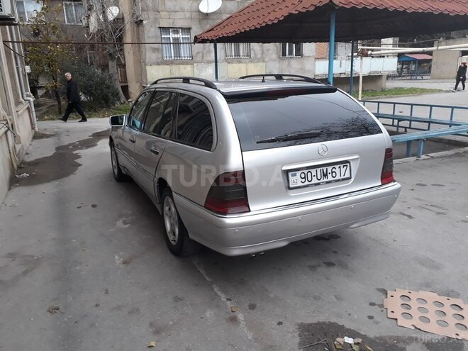 Mercedes C 220 1999, 286,500 km - 2.2 l - Bakı