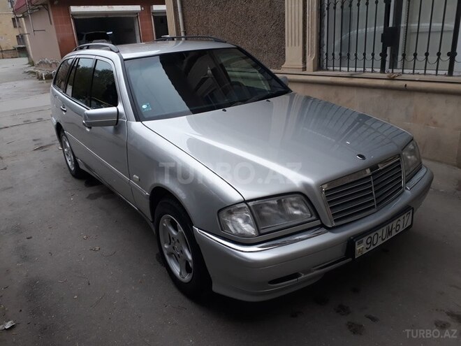 Mercedes C 220 1999, 286,500 km - 2.2 l - Bakı