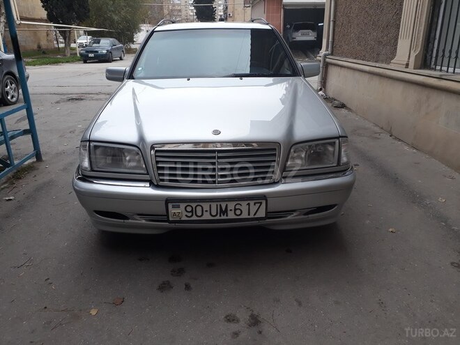 Mercedes C 220 1999, 286,500 km - 2.2 l - Bakı