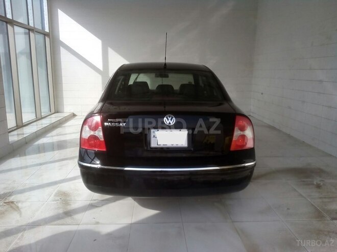 Volkswagen Passat 2002, 196,300 km - 1.8 l - Bakı