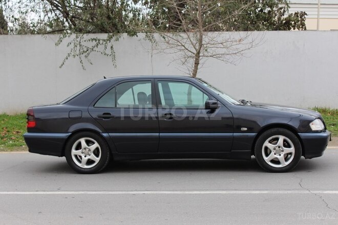 Mercedes C 180 1997, 330,000 km - 1.8 l - Bakı