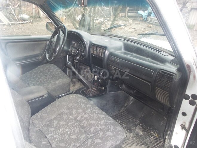 GAZ 3102 2000, 379,876 km - 2.3 л - Qəbələ