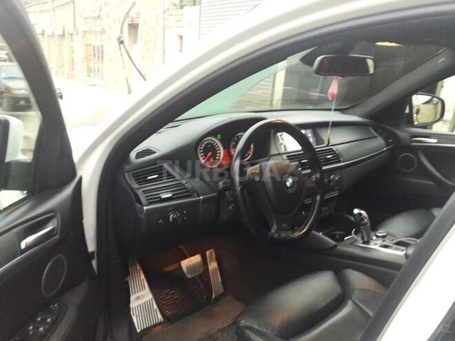 BMW X6 M 2010, 64,000 km - 4.4 л - Gəncə