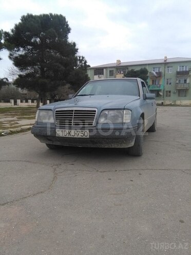 Mercedes E 260 1990, 3,910,000 km - 0.3 l - Bakı