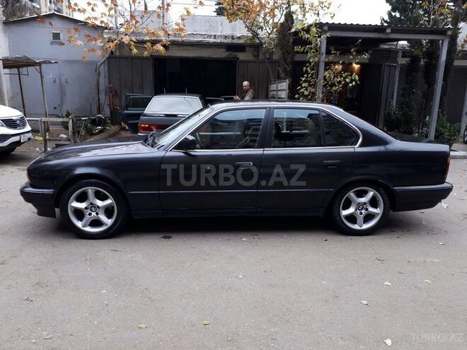 BMW 520 1991, 380,000 km - 2.0 l - Bakı