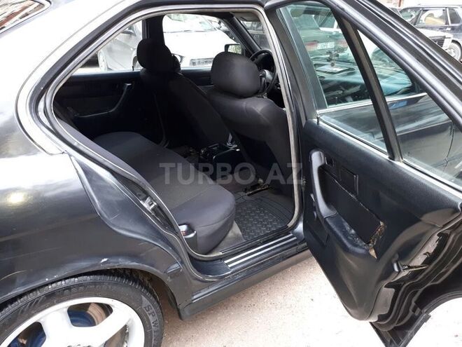 BMW 520 1991, 380,000 km - 2.0 l - Bakı