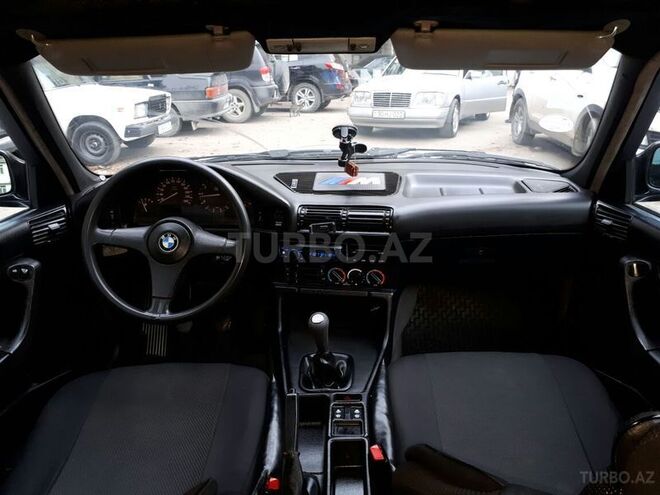 BMW 520 1991, 380,000 km - 2.0 l - Bakı