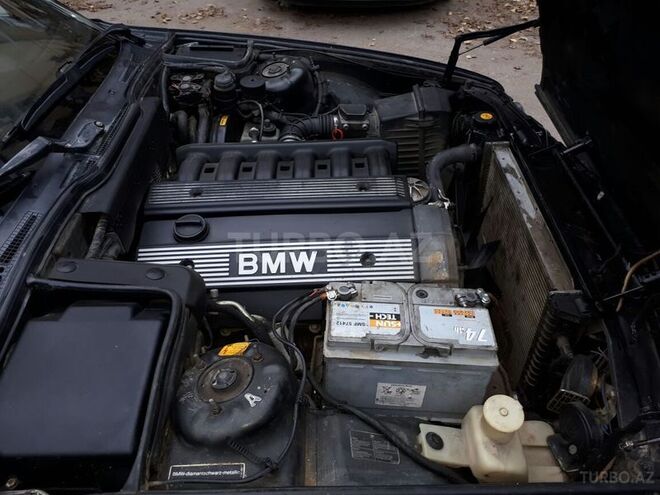 BMW 520 1991, 380,000 km - 2.0 l - Bakı