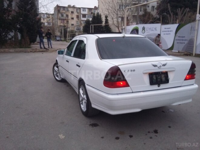 Mercedes C 230 1998, 139,000 km - 2.3 л - Bakı