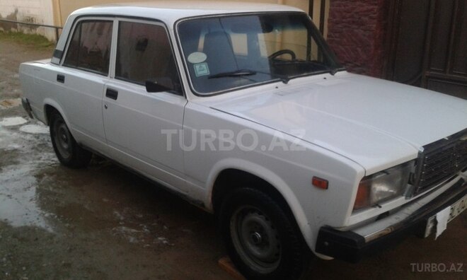 LADA (VAZ) 2107 2007, 87,878 km - 1.6 л - Şirvan
