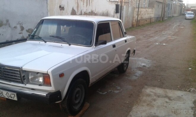 LADA (VAZ) 2107 2007, 87,878 km - 1.6 л - Şirvan