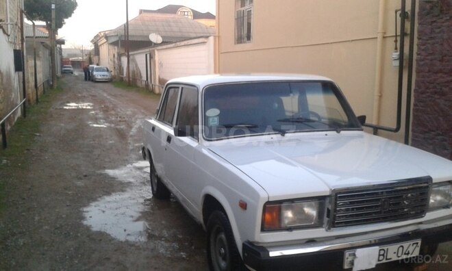 LADA (VAZ) 2107 2007, 87,878 km - 1.6 л - Şirvan