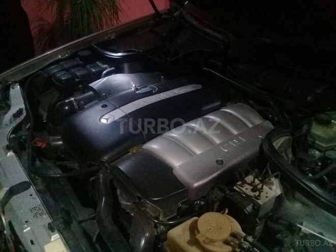 Mercedes E 270 2000, 28,438 km - 2.7 l - Beyləqan