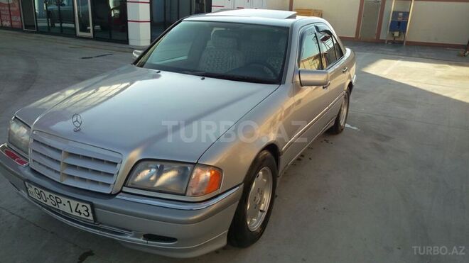 Mercedes C 230 1997, 290,000 km - 2.3 l - Bakı