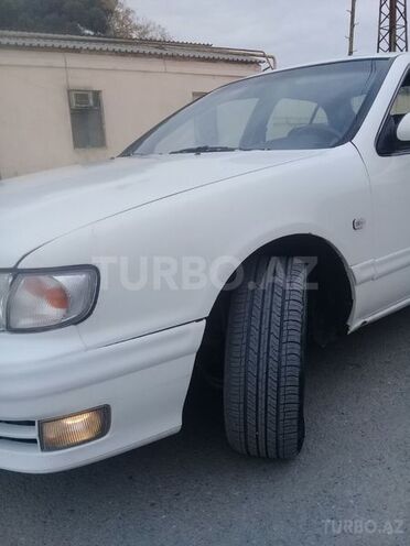 Nissan Maxima 1996, 300,000 km - 3.0 l - Bakı