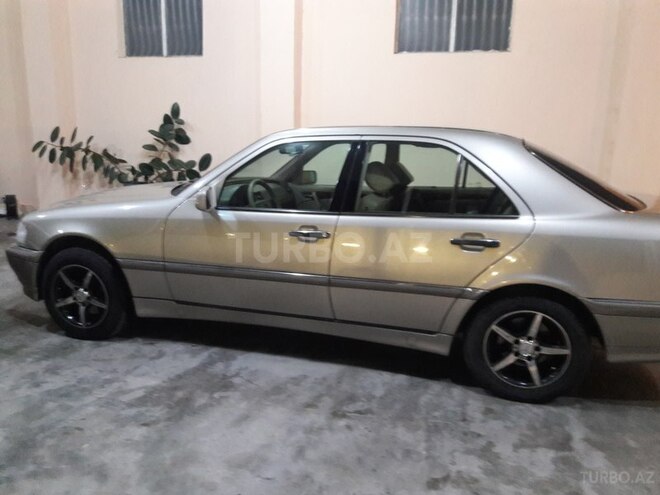 Mercedes C 230 1998, 181,302 km - 16.0 l - Şəki