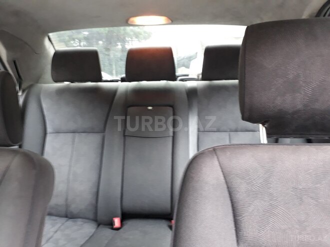 Mercedes E 220 2001, 389,005 km - 2.2 l - Bakı