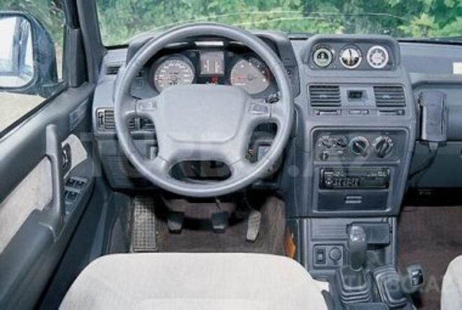 Mitsubishi Pajero 1993, 230,000 km - 2.5 l - Bakı