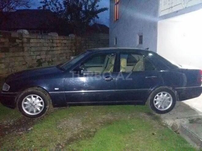 Mercedes C 180 1993, 321,806 km - 1.8 л - Lənkəran