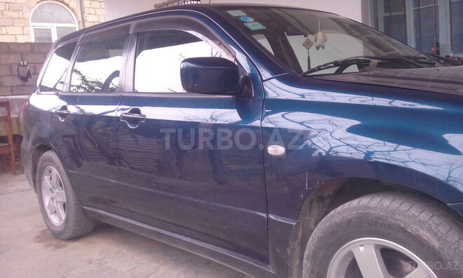 Mitsubishi Airtrek 2004, 140,000 km - 2.0 л - Bakı