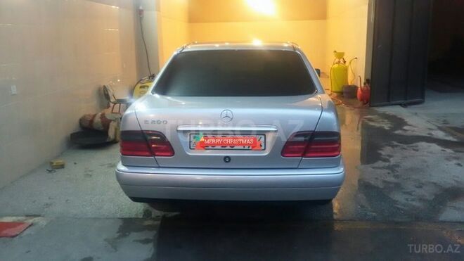 Mercedes E 200 1996, 398,000 km - 2.0 l - Gəncə