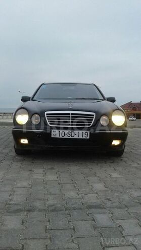 Mercedes E 270 2000, 346,000 km - 2.7 l - Bakı