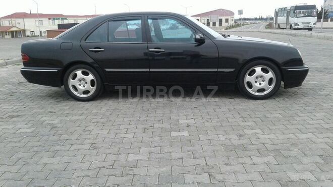 Mercedes E 270 2000, 346,000 km - 2.7 l - Bakı