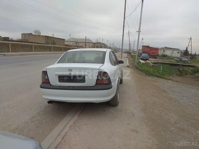 Opel Vectra 1999, 18,000 km - 0.2 l - Bakı