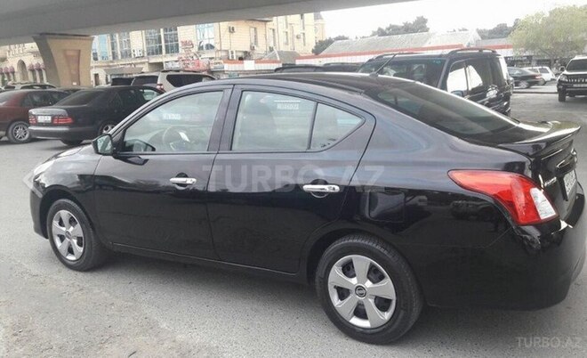 Nissan Versa 2015, 27,000 km - 1.6 л - Bakı
