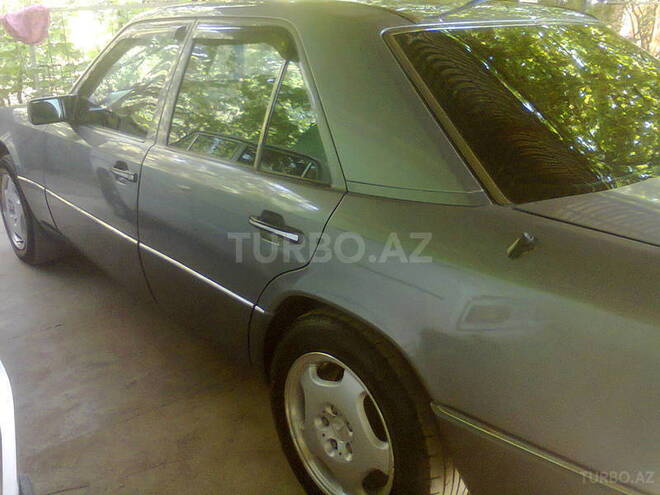 Mercedes E 200 1991, 430,000 km - 0.2 l - Bakı