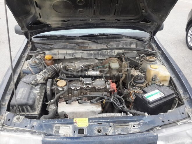 Opel Vectra 1991, 286,500 km - 2.0 l - Sumqayıt