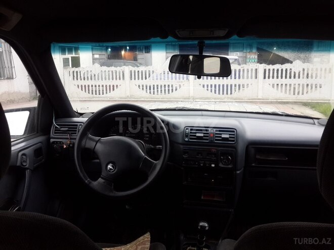 Opel Vectra 1991, 286,500 km - 2.0 l - Sumqayıt