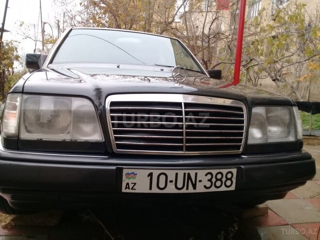 Mercedes E 220 1993, 399,912 km - 2.2 л - Bakı