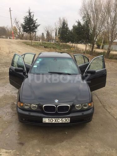 BMW 530 2000, 280,000 km - 3.0 l - Füzuli