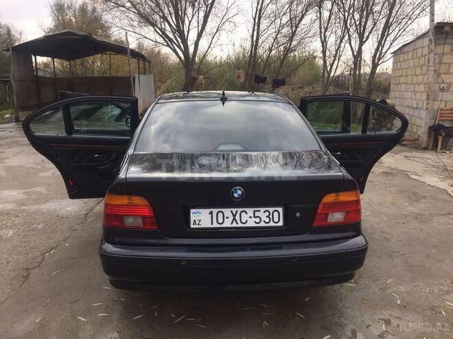 BMW 530 2000, 280,000 km - 3.0 l - Füzuli