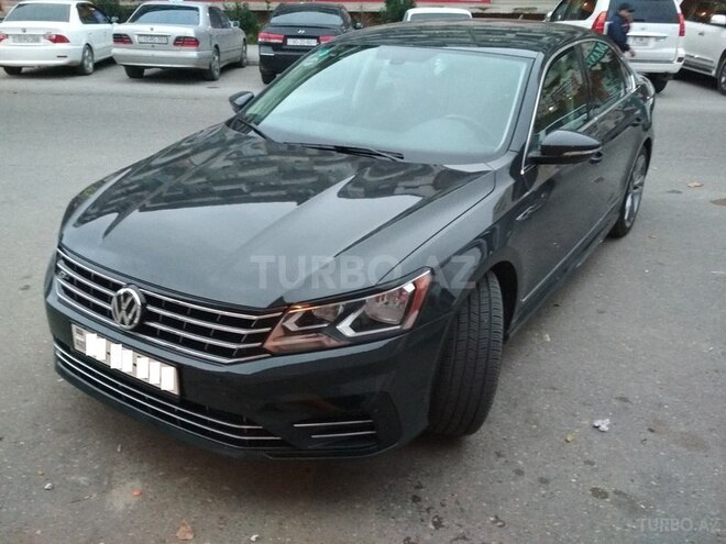 Volkswagen Passat 2017, 2,500 km - 1.8 l - Bakı