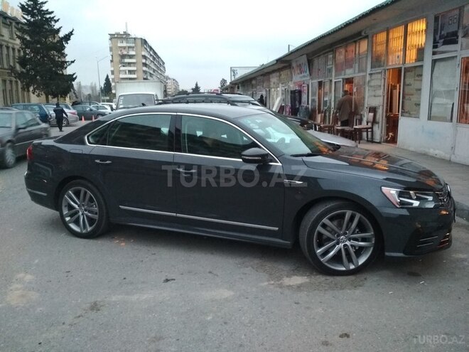 Volkswagen Passat 2017, 2,500 km - 1.8 l - Bakı